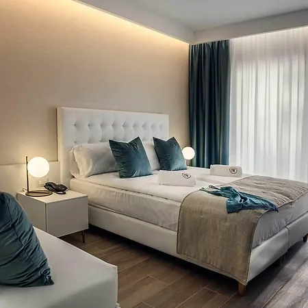 Hotel Astoria 3*