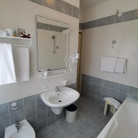 Astoria 3* Бибионе