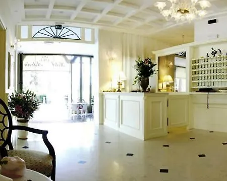 Astoria 3* Бибионе