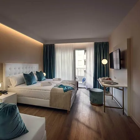 Szálloda Astoria 3*