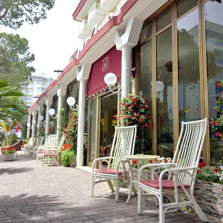 Astoria Szálloda 3*
