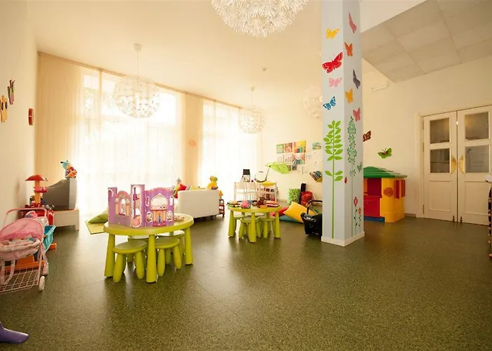 Astoria Hotel 3*